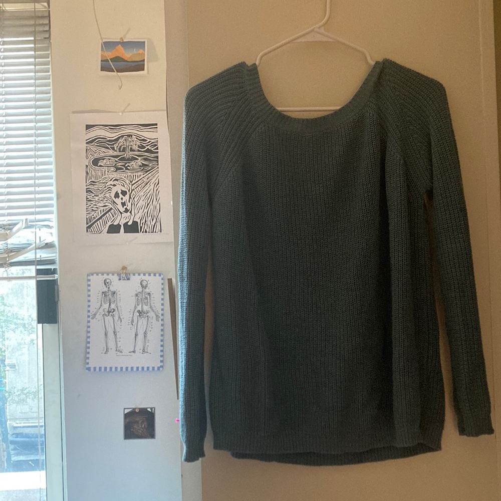 Deep back / backless blue knit sweater (no tag no size)